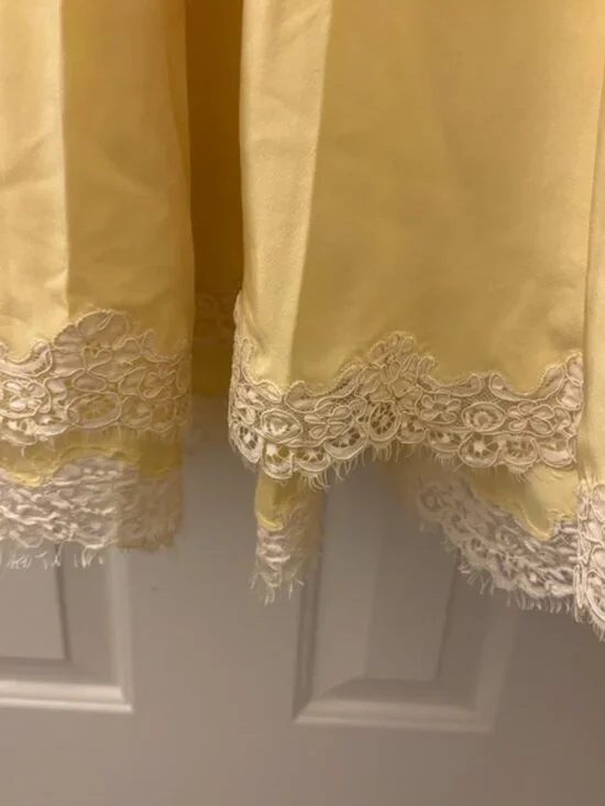 Doen Grace Dress in Yellow Rose - Picture 7 of 10